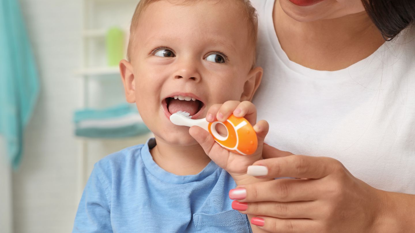 When to Take Your Child to the Dentist: A Parent's Guide